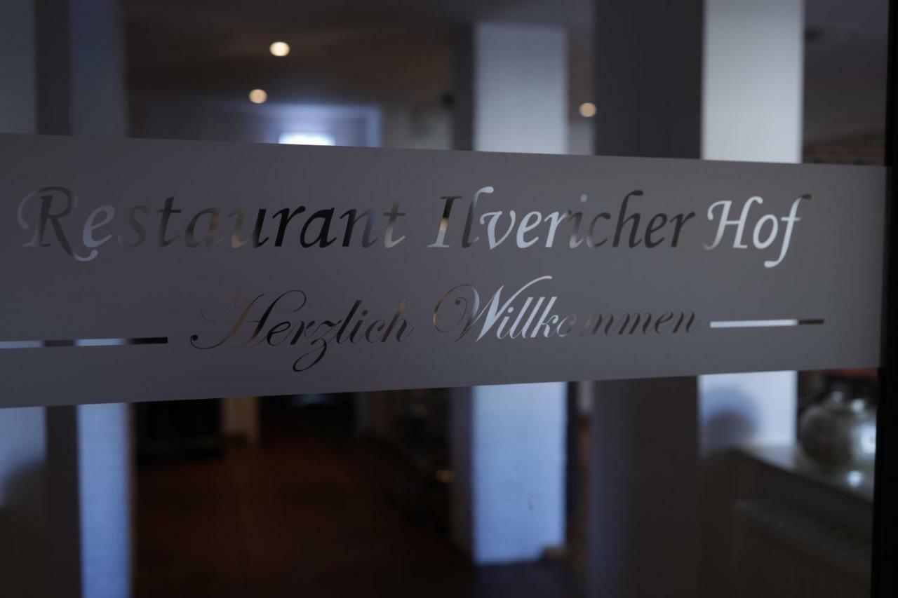 Ilvericher Hof Meerbusch Exterior foto